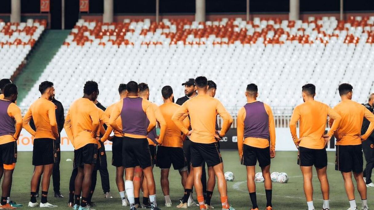 La RS Berkane lors d'une séance d'entrainement au Stade du 5-Juillet-1962 à Alger, le 20 avril 2024.