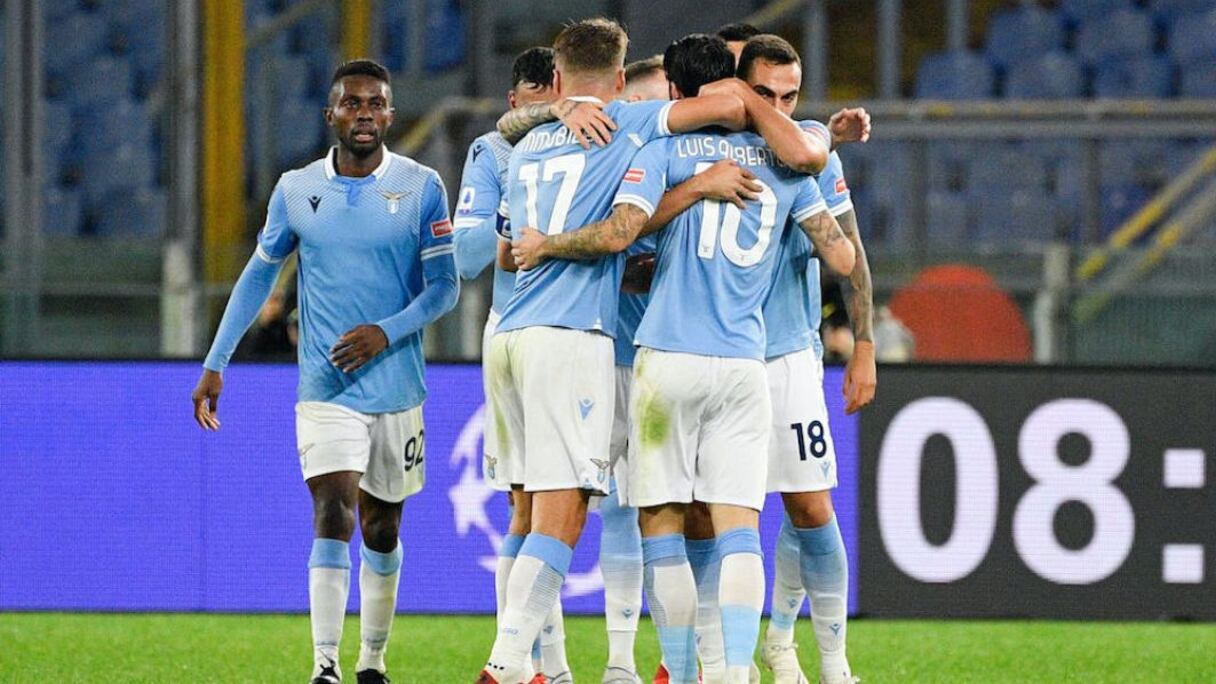 Des joueurs de Lazio Rome fêtant un but.