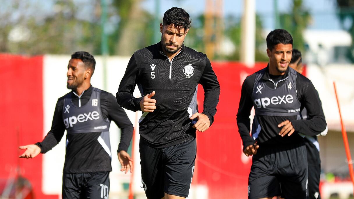 Séance d'entraînement des rouges, en prévision d'affronter ASEC Mimosas, à l'occasion de la 6e journée des poules de la Ligue des Champions.