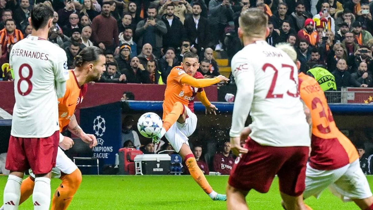 Hakim Ziyech face à Manchester United, le mercredi 29 novembre 2023.