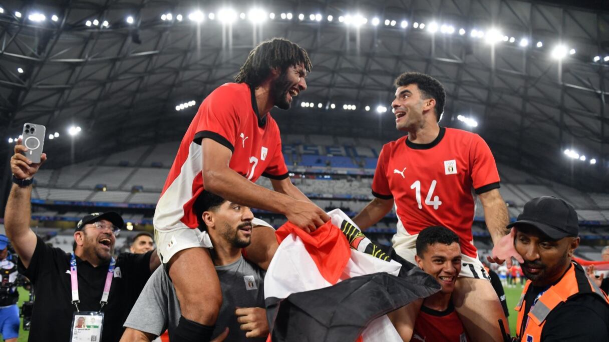 Les joueurs égyptiens célèbrent leur victoire face au Paraguay