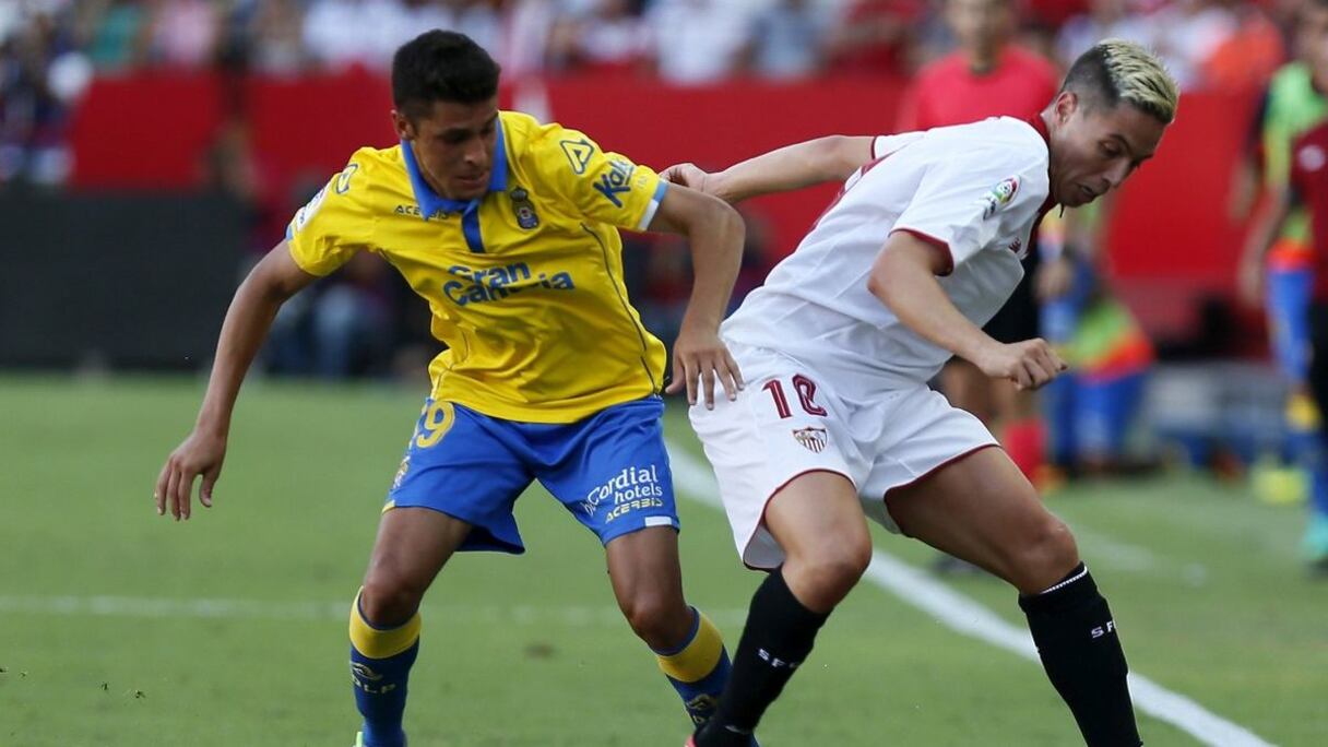 Samir Nasri en plein duel avec un joueur de Las Palmas