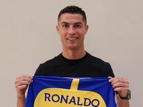 Cristiano Ronaldo avec le maillot d'Al Nassr