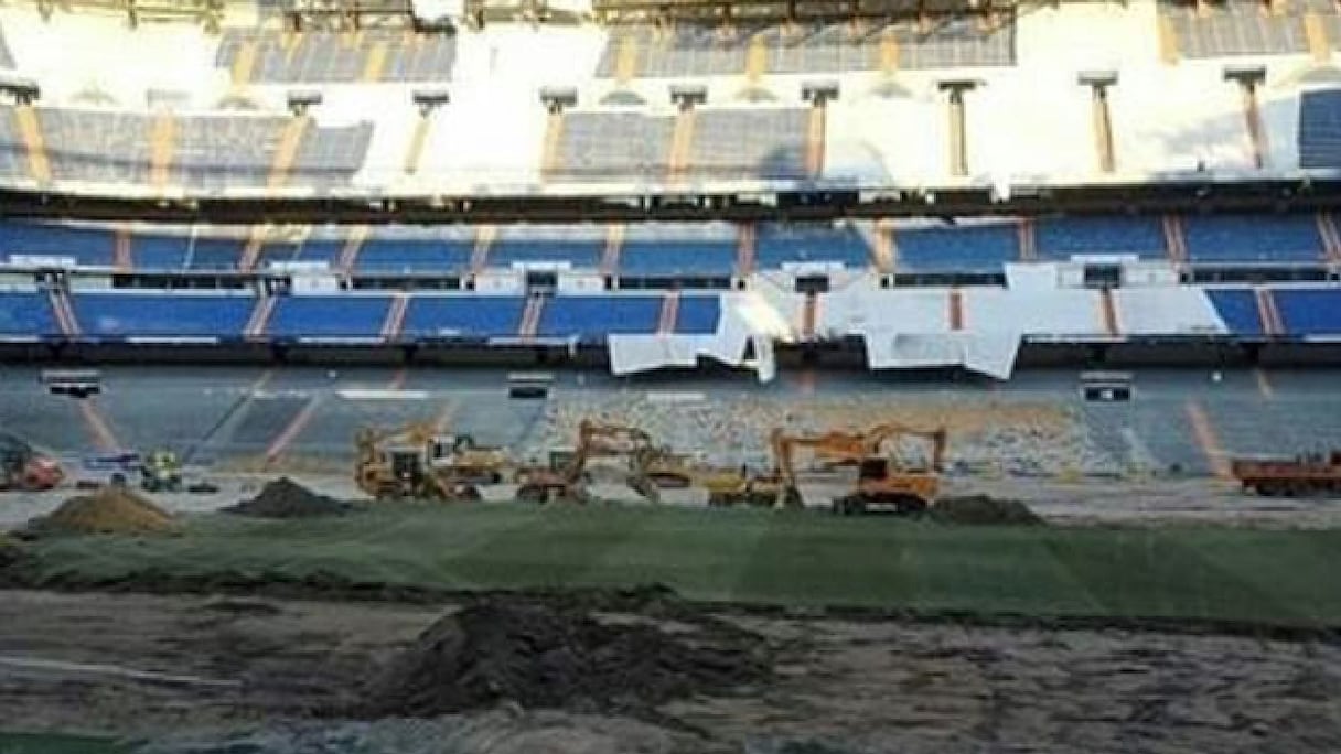 Le stade Santiago-Bernabeu en plein chantier.