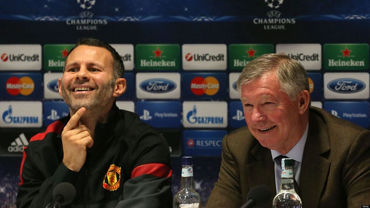 Alex Ferguson pourrait revenir à United pour épauler Ryan Giggs.