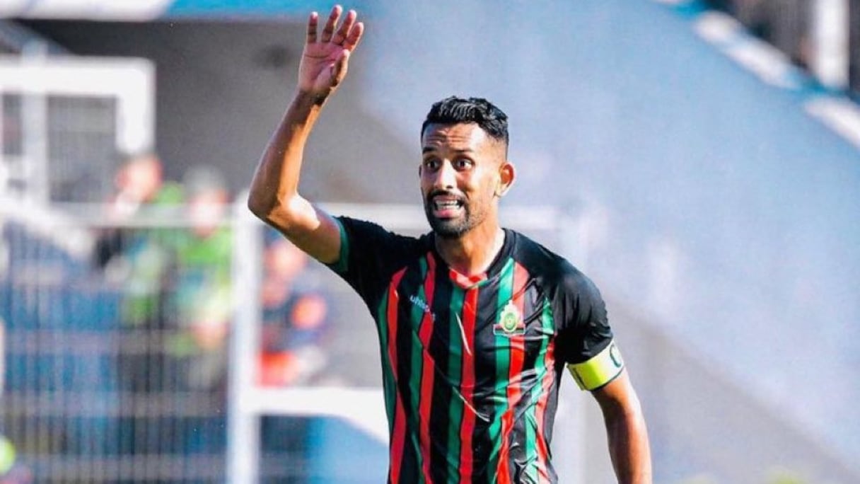 Rabie Hrimat prolonge son contrat avec l'AS FAR, jusqu'en 2027.