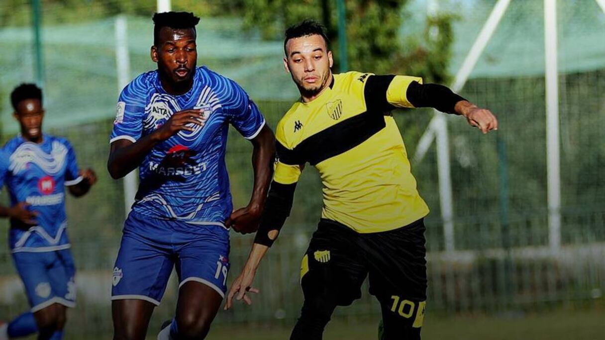 Duel Jeunesse sportive Soualem-Maghreb de Fès.