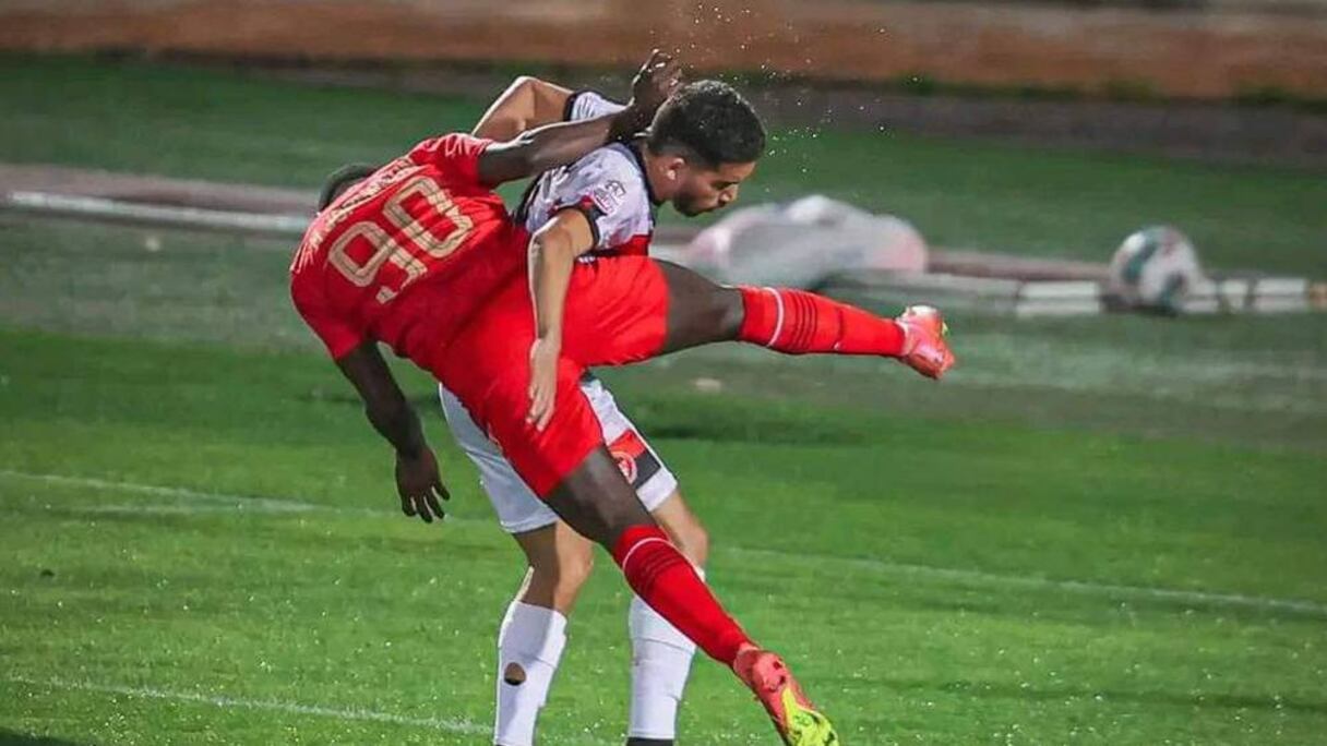 Duel entre le Chabab de Mohammédia et le Youssoufia de Berrechid.