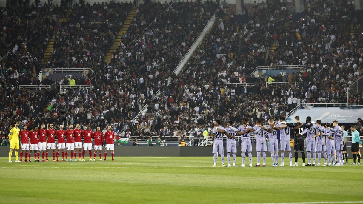 Minute de silence avant Ahly-Real, le 8 février 2023.