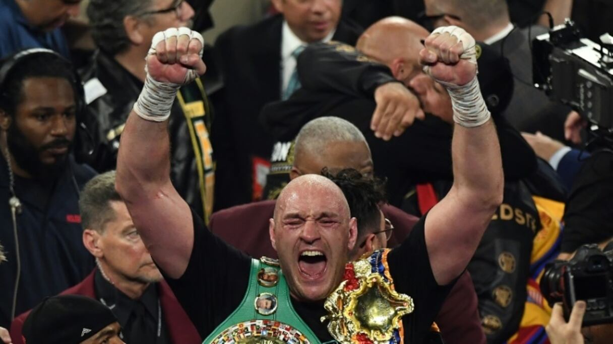 Le boxeur britannique Tyson Fury remporte le combat contre son rival américain Deontay Wilder en 7 rounds, le 22 février 2020 à Las Vegas.