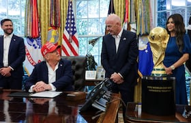 Donald Trump, président des Etats-Unis, et Gianni Infantino, président de la Fifa.