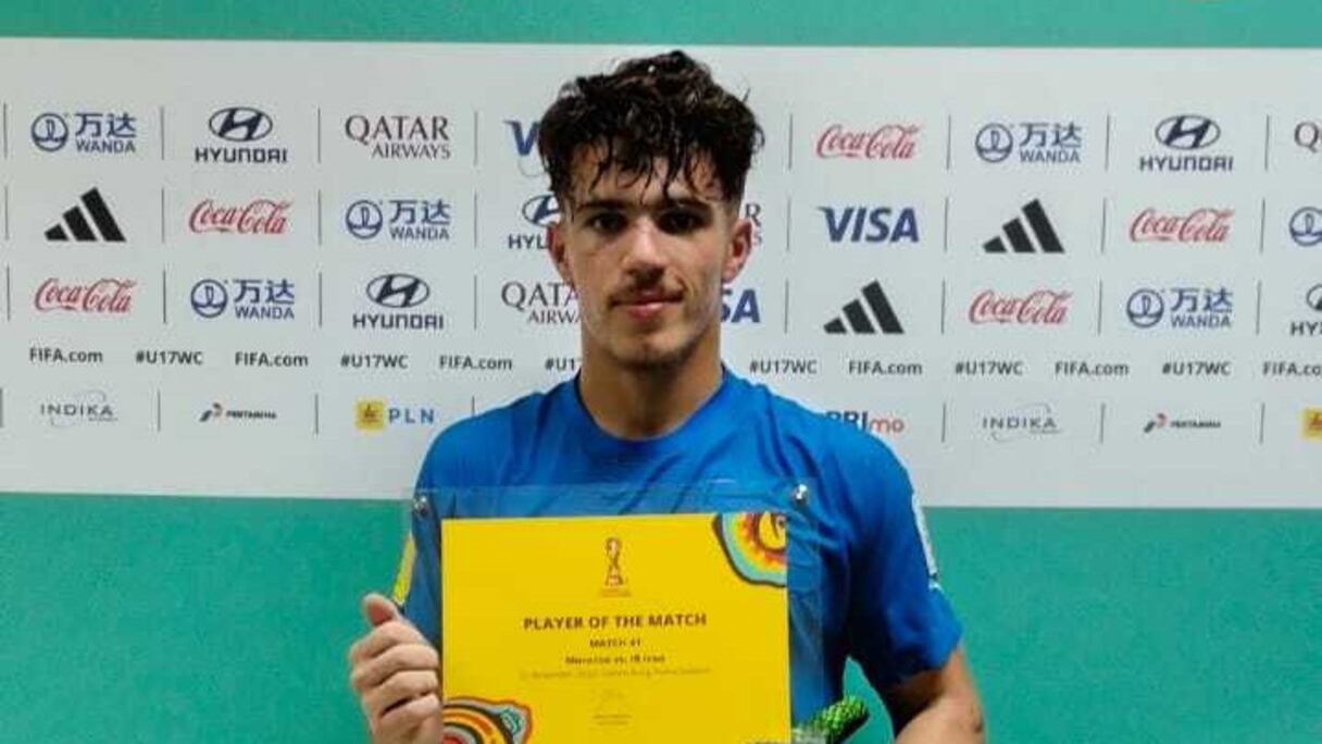 Taha Benrhozil homme du match Maroc-Iran