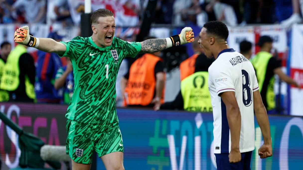 Jordan Pickford et Trent Alexander-Arnold.