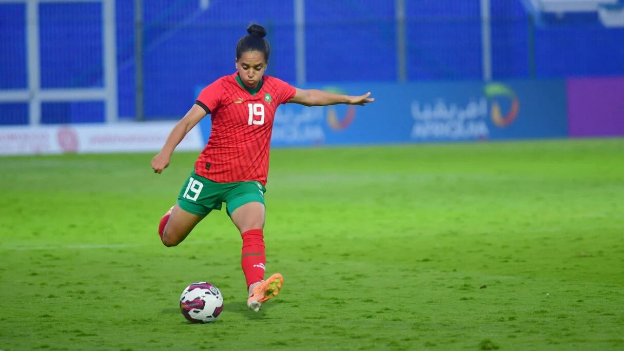 Sakina Ouzraoui Diki, sous le maillot de l'équipe nationale du Maroc.