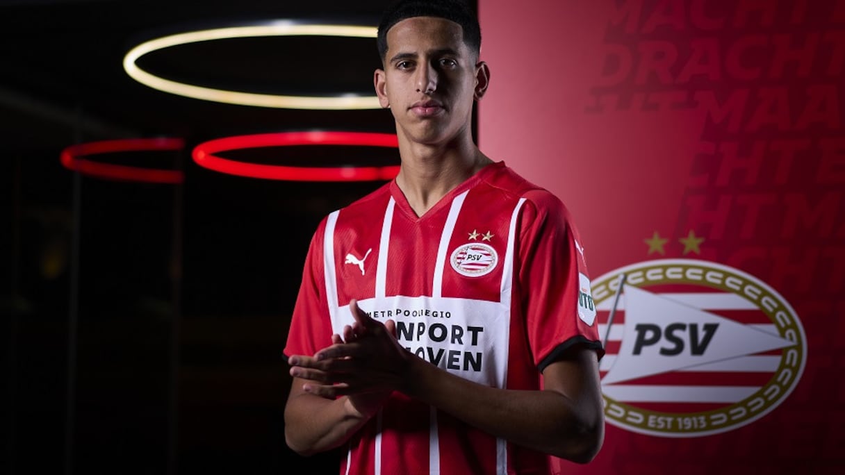 Le jeune footballeur marocain Mohamed Nassoh prolonge son bail au PSV Eindhoven.