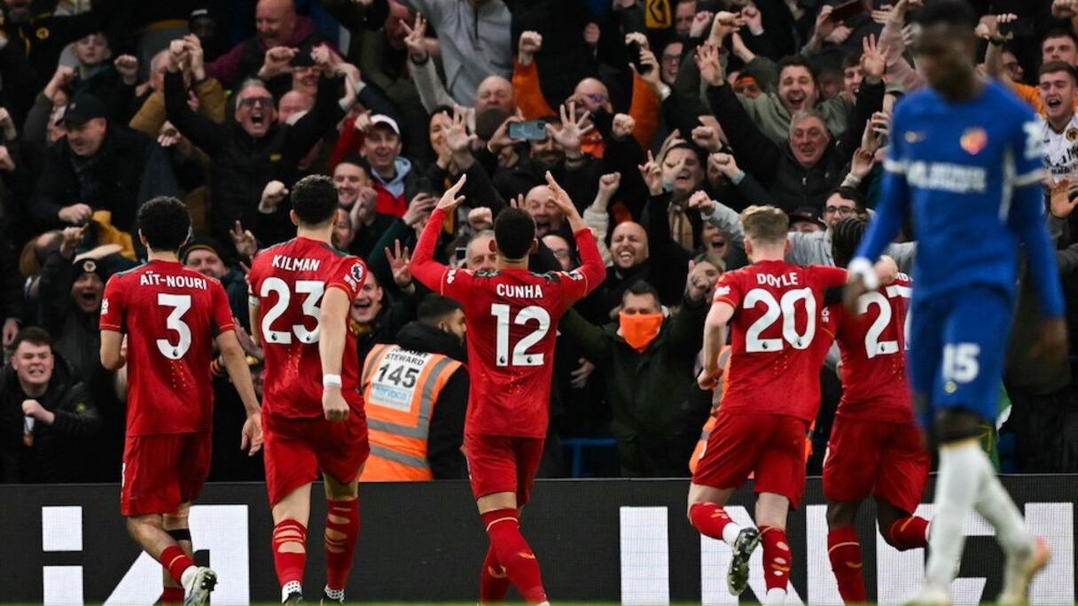 Les joueurs de Wolverhampton exultent après la victoire contre Chelsea, le 4 février 2024.