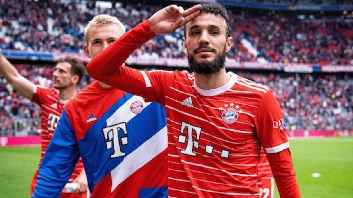 Noussair Mazraoui sous le maillot du Bayern Munich.