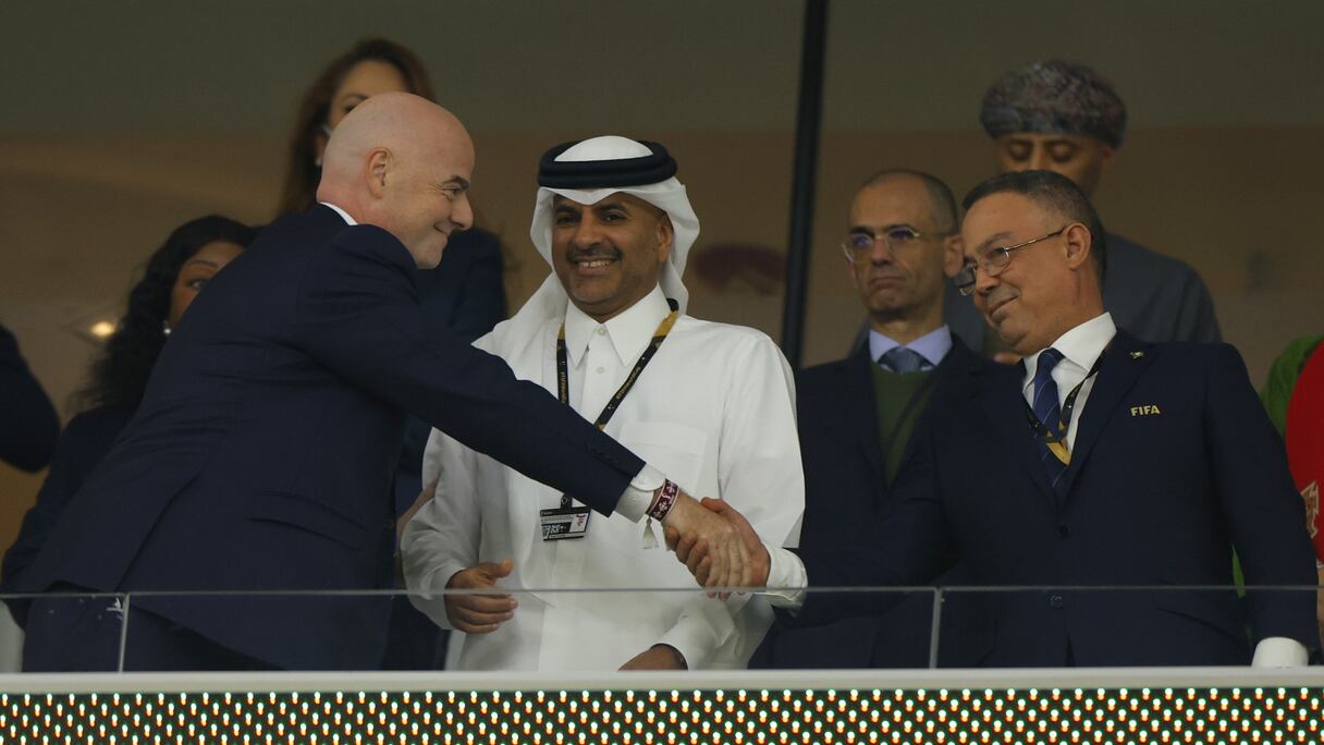 Fouzi Lekjaa et Gianni Infantino.
