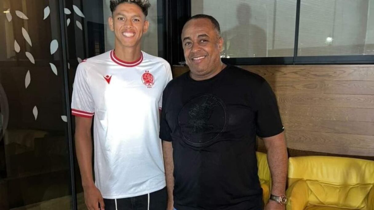 Mountassir Lahtimi en compagnie de Said Naciri, président du Wydad