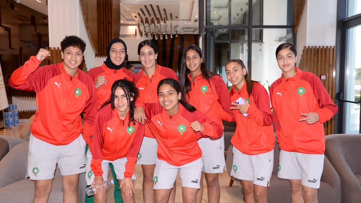 Lioncelles de l'Atlas à Alger