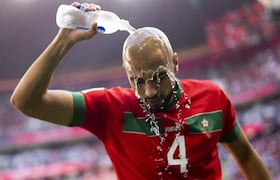 Cooling break - Sofyan Amrabat