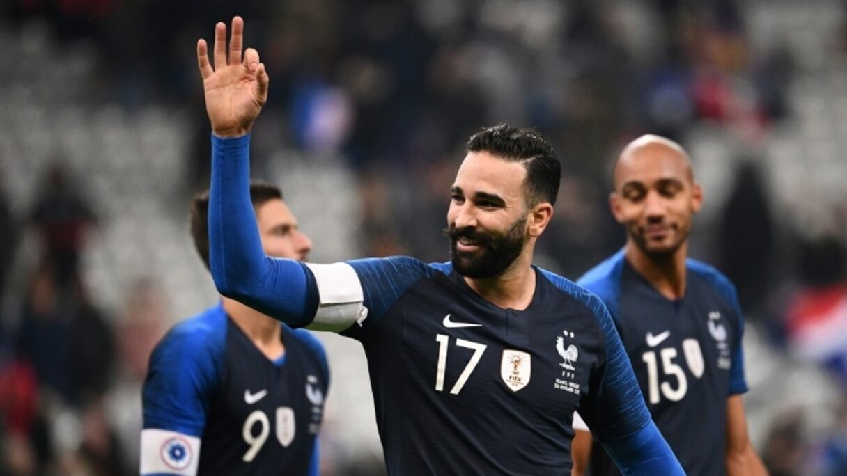 Le défenseur Adil Rami, ici lors d'un match amical contre l'Uruguay le 20 novembre 2019, a été recruté par le FC Sotchi, dernier du championnat de Russie.