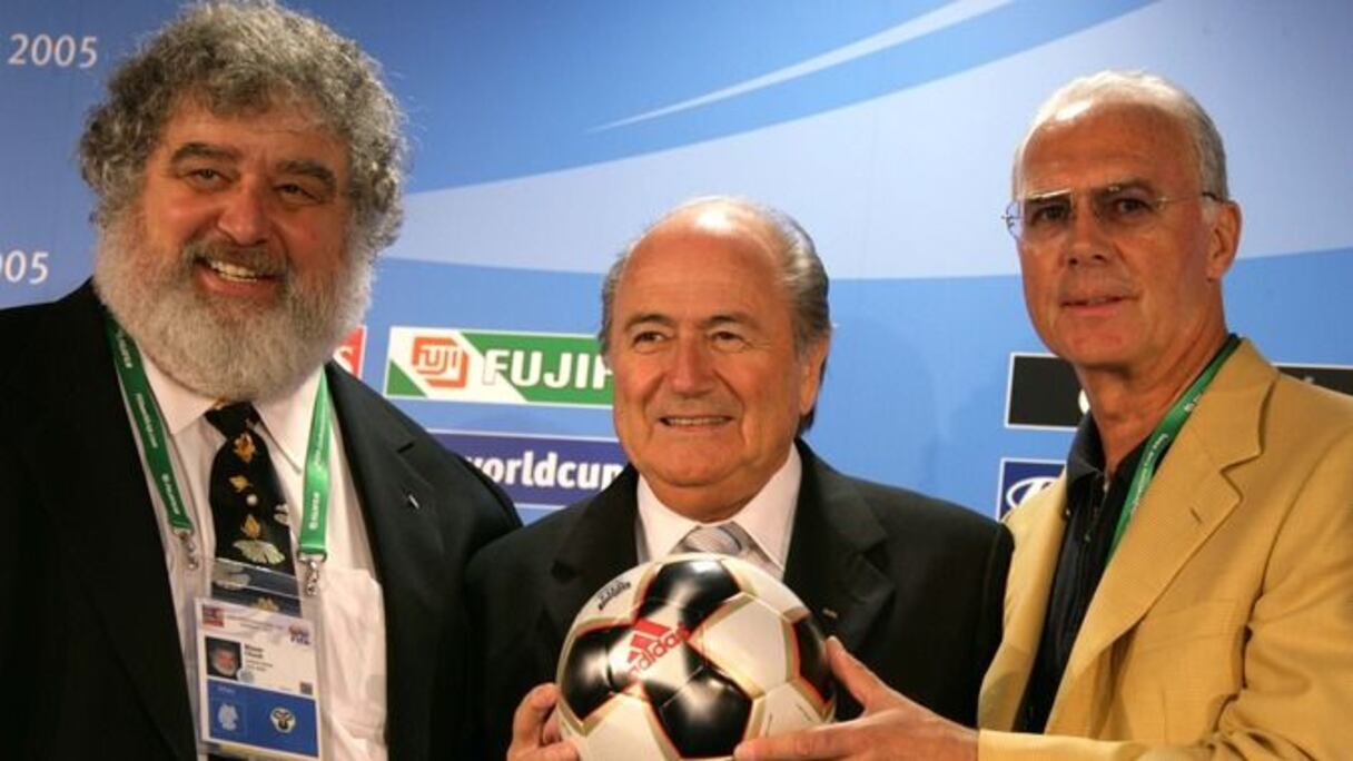 Chuck Blazer (à gauche) en compagnie de Joseph Blatter et Franz Beckenbauer.