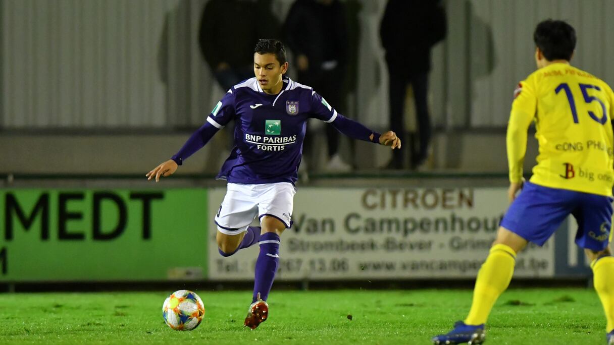 Nayel Mehssatou, international chilien de père marocain.