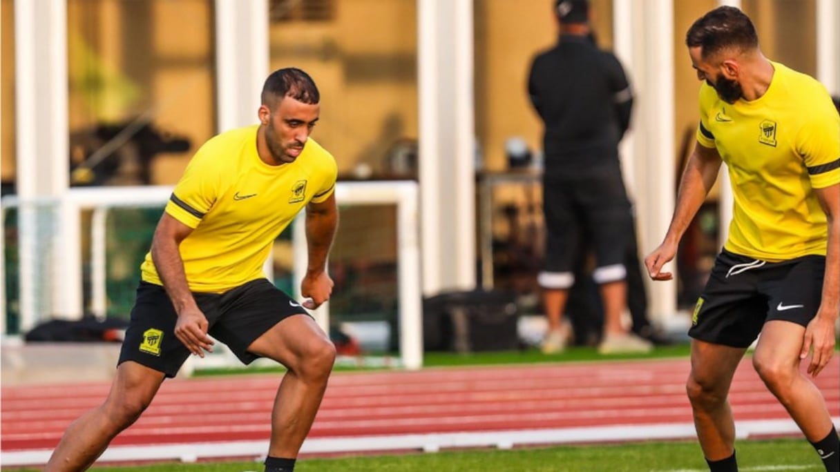 Abderrazak Hamdallah et Karim Benzema ont tâté leurs premiers ballons ensemble, lors de la reprise des entraînements d'Al-Ittihad.
