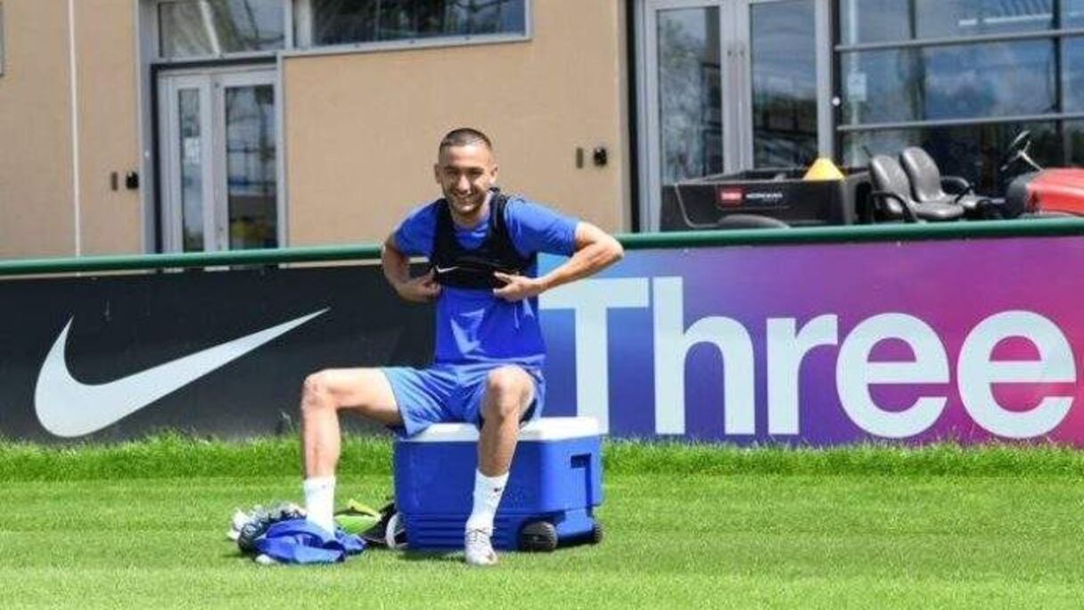 Hakim Ziyech pourra endosser le N°10 de Chelsea.