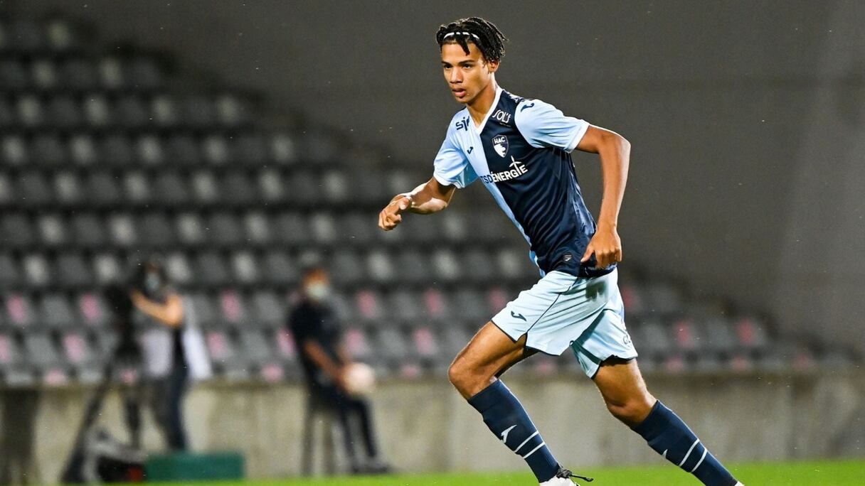 Amir Richardson est parmi les trois milieu de terrain dans l'équipe type de Ligue 2 cette saison.