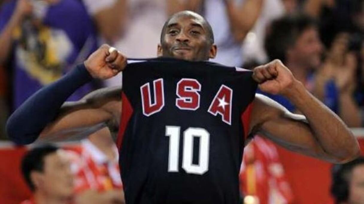 10- Kobe Bryant (Basket-ball): 49,5 M$ (486,9 MDH) de revenus, dont 26 M$ (255,7 MDH) provenant des recettes Pub/Sponsors.