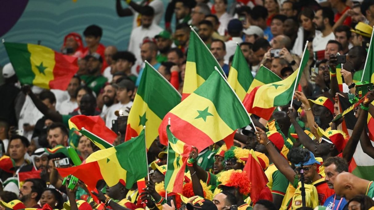 Des supporters sénégalais de foot.
