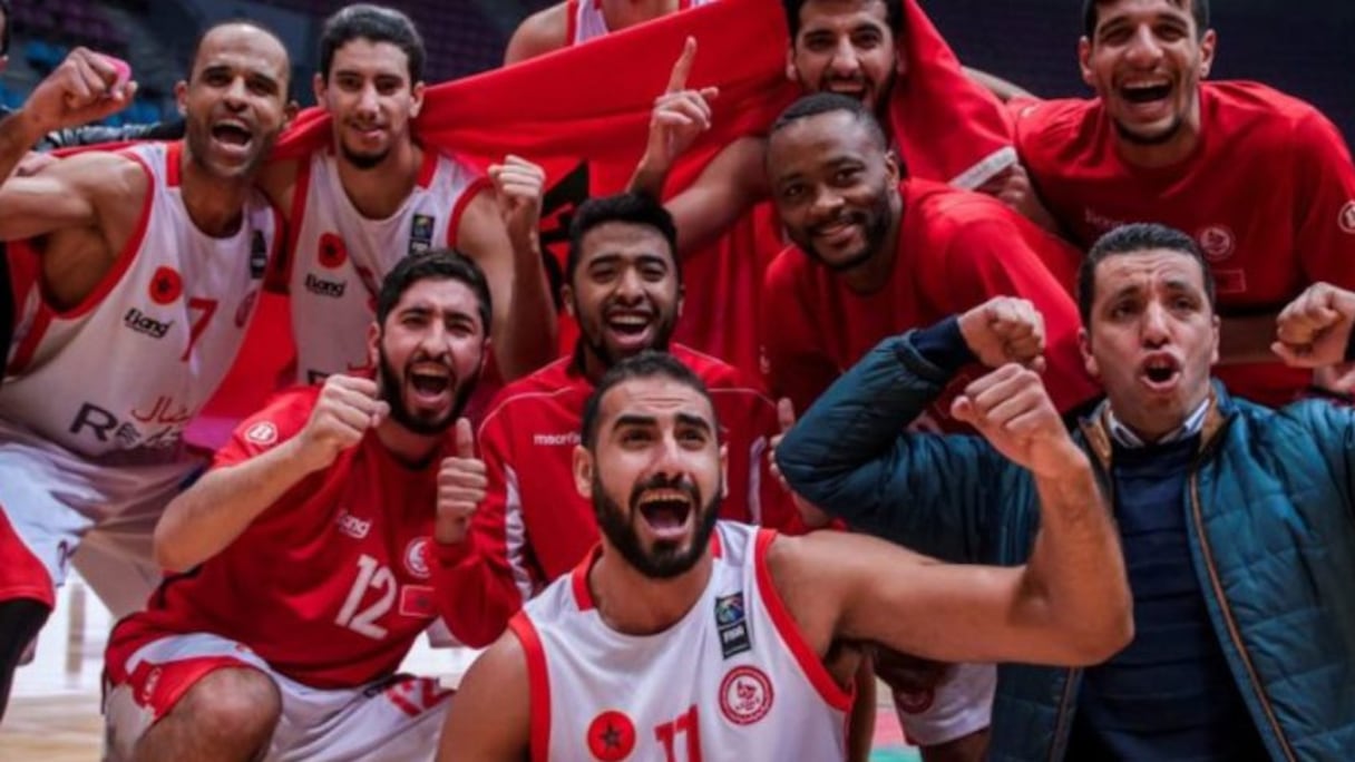 Les joueurs de l'AS Salé Basketball