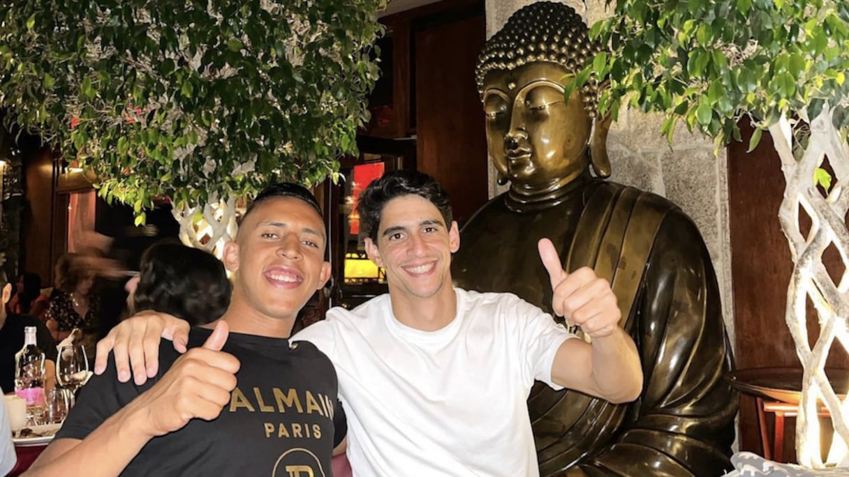 Yassine Bounou et Soufiane Rahimi à Barcelone.