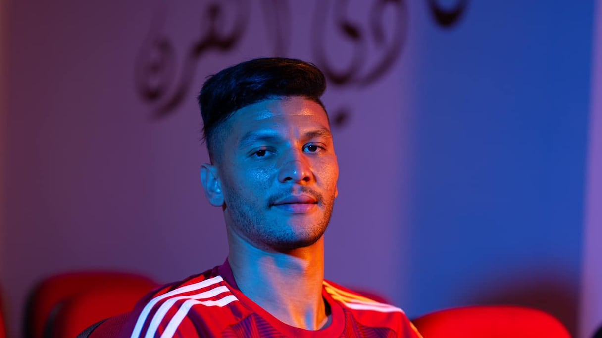 أشرف داري ينتقل إلى الأهلي المصري