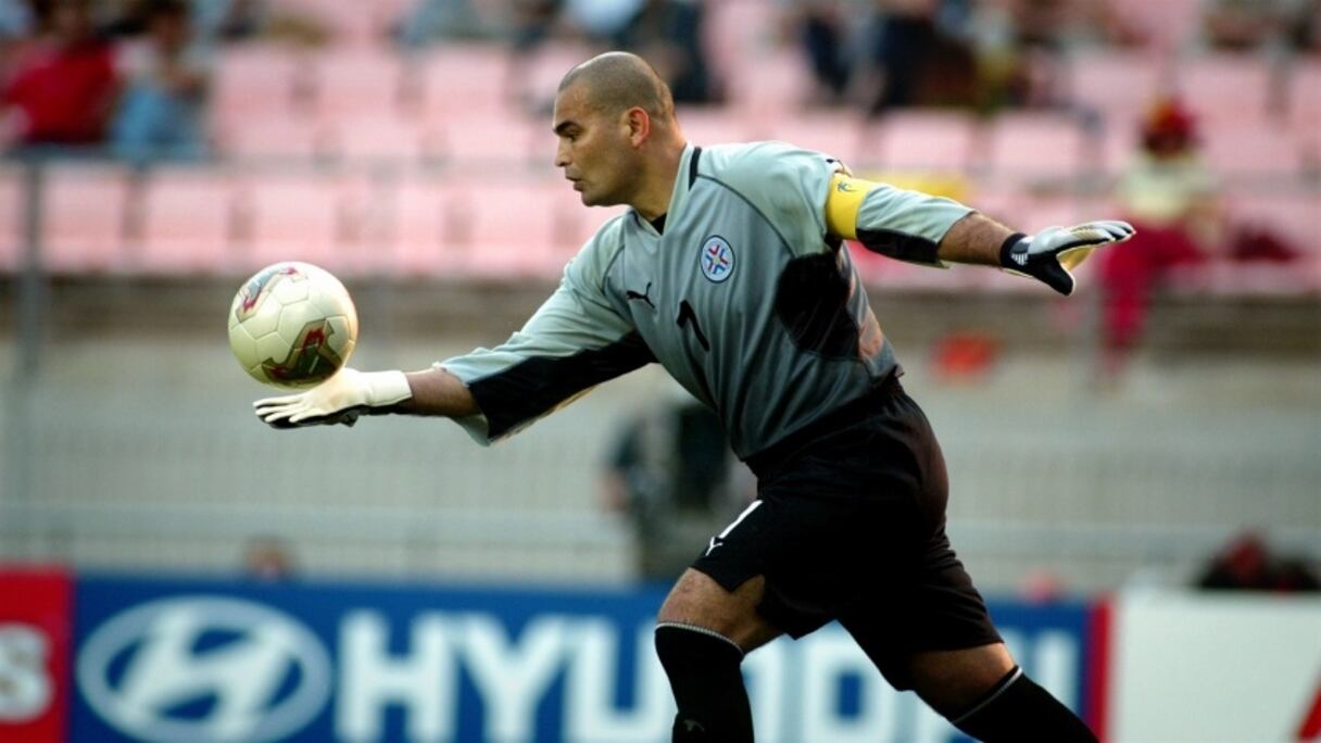 Faustino Asprilla (Colombie) et José Luis Chilavert (Paraguay).