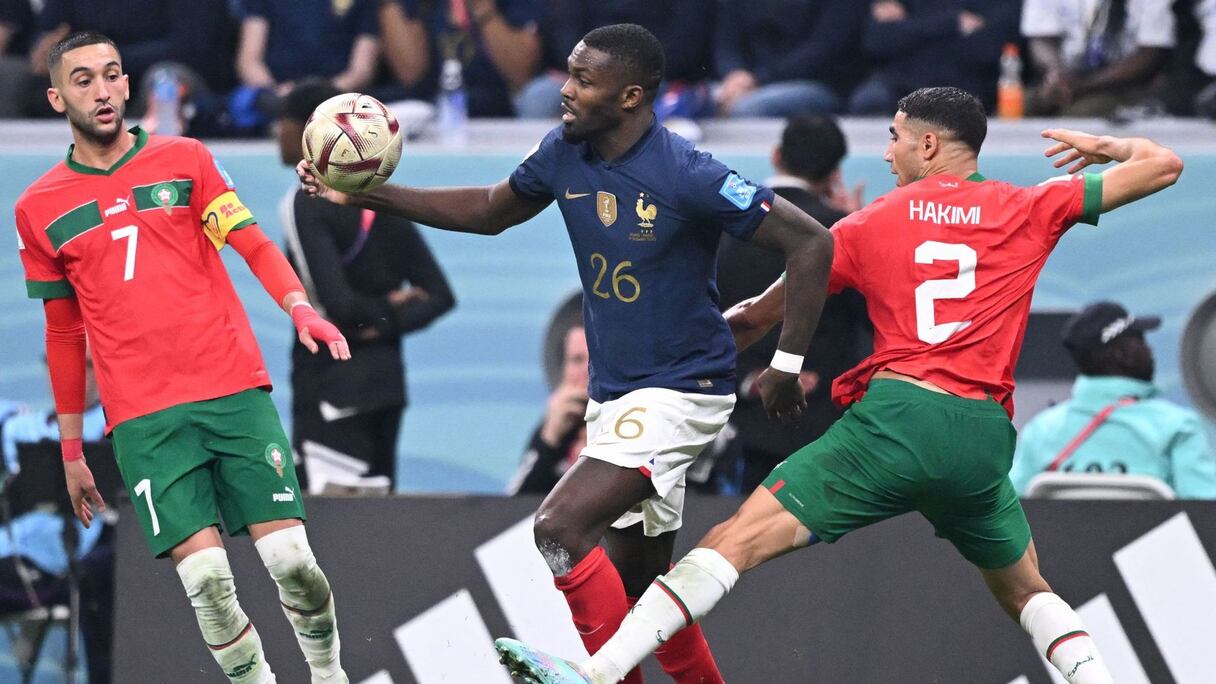 Marcus Thuram, Achraf Hakimi et Hakimi Ziyech.