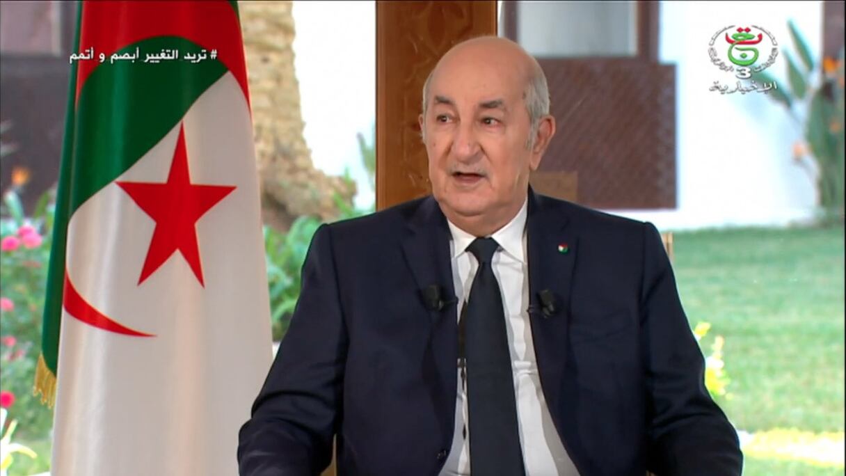 Le président algérien Abdelmadjid Tebboune accuse le Maroc de "manipuler" le sélectionneur des Fennecs, Djamel Belmadi.