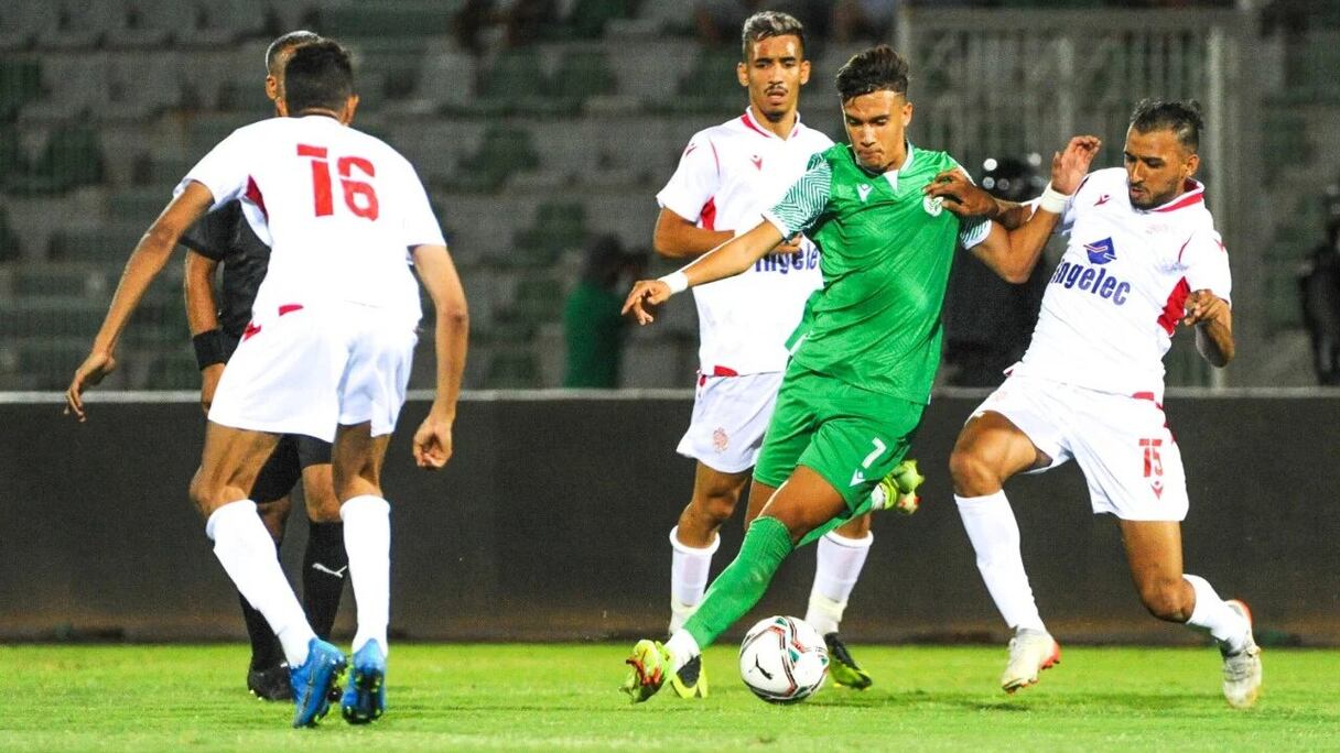 Duel Wydad-Mouloudia d'Oujda lors de la première journée du Tournoi Antifit.