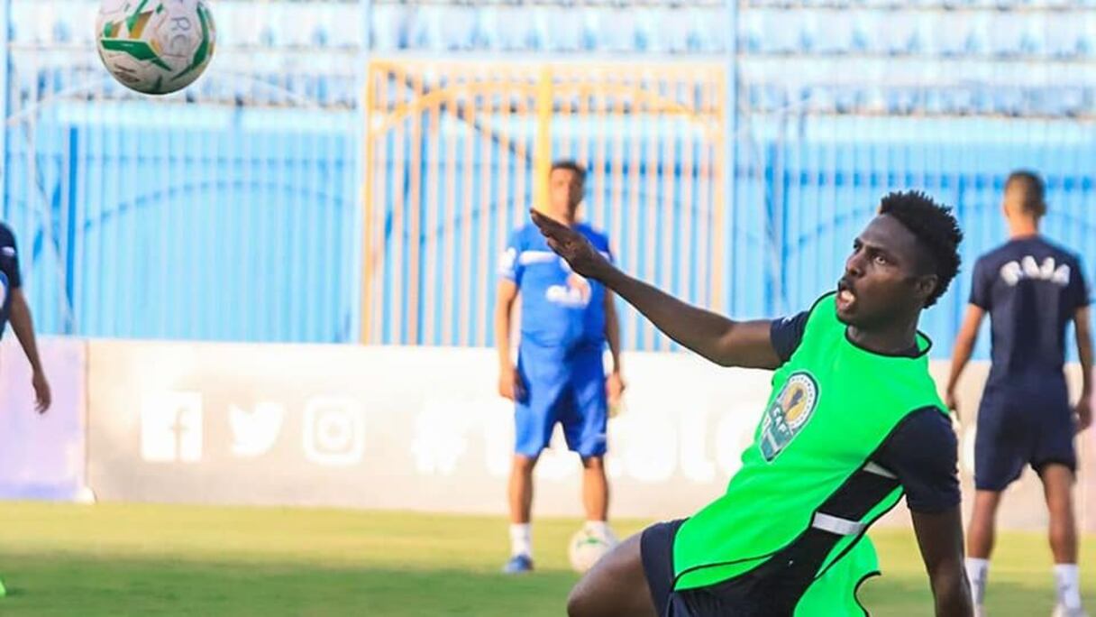 Ben Malango à l'entraînement avec le Raja.
