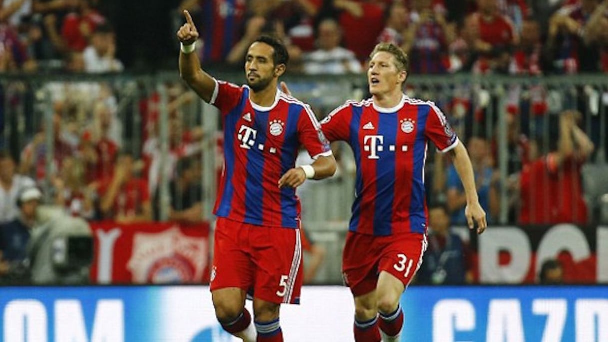 Le but de Benatia avec le Bayern contre le Barça.