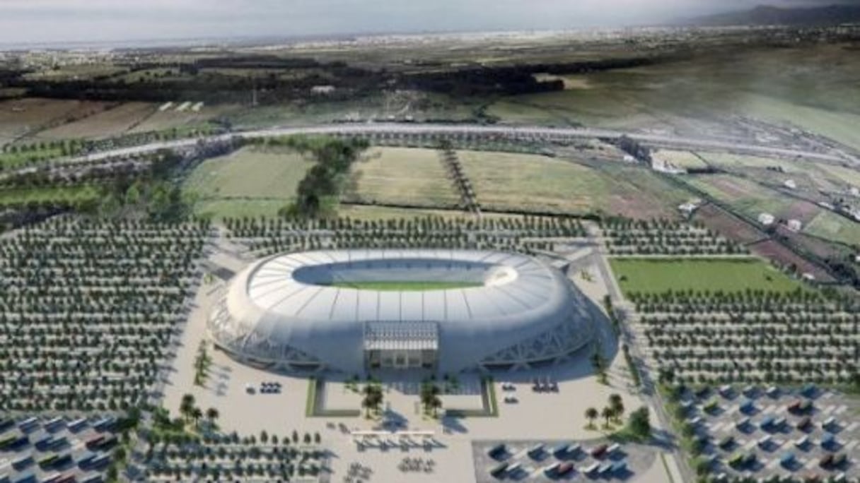Lancé en 2015, le stade de Tétouan est en cours de construction et sera achevé en 2022. Le nouveau bijoux de la colombe blanche, qui aura une capacité de 45 600 places, se distingue par son architecture alliant les motifs traditionnels marocains à un design futuriste. Les aménagements prévus répondent déjà aux normes de la FIFA.