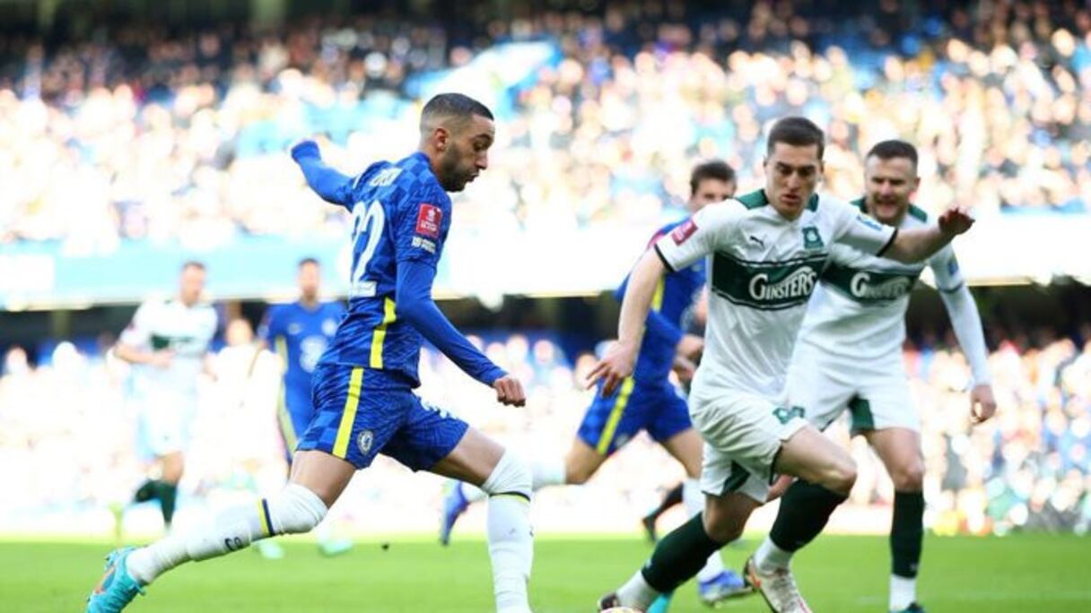 Hakim Ziyech contre Plymouth Argyle.