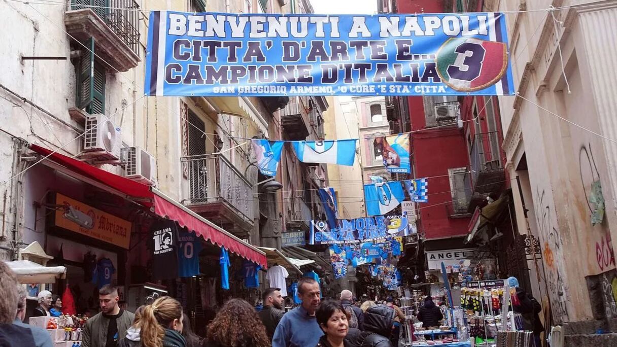 Naples n'est pas encore championne d'Italie, mais c'est tout comme.