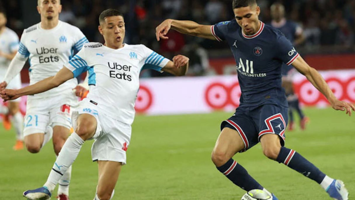 Achraf Hakimi et Amine Harit lors d'un match de Ligue 1, PSG-OM.
