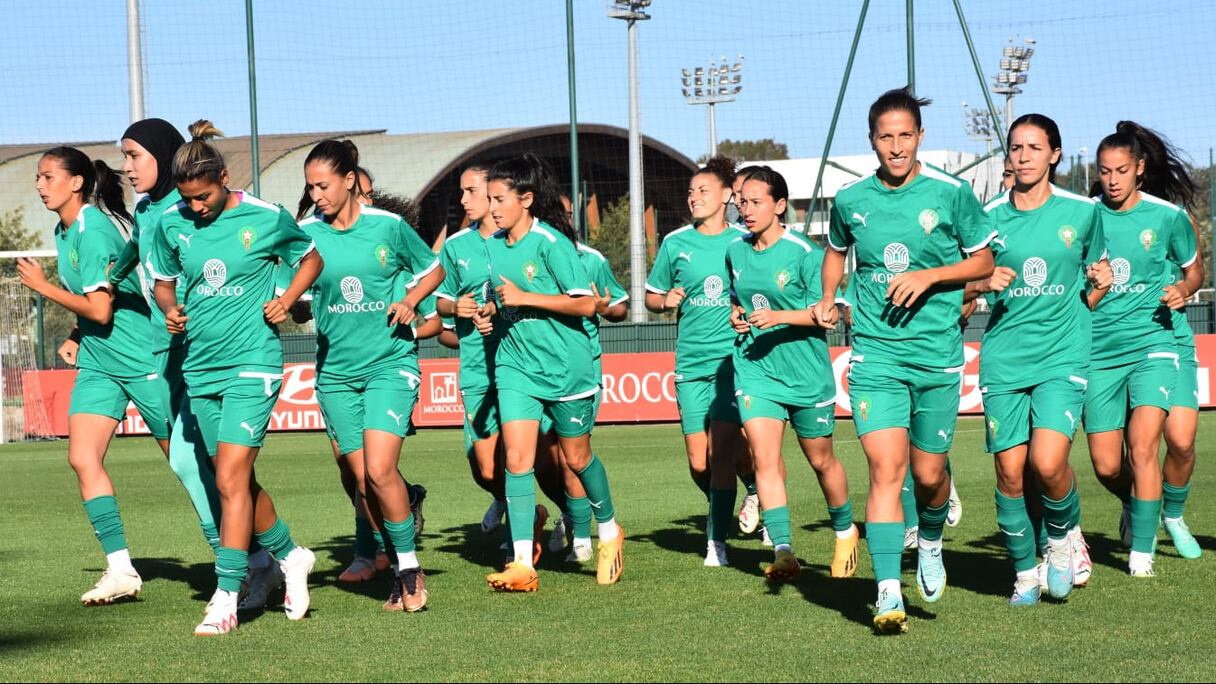Les Lionnes de l'Atlas lors d'une séance d'entrainement au Complexe Mohammed VI de Maâmora.