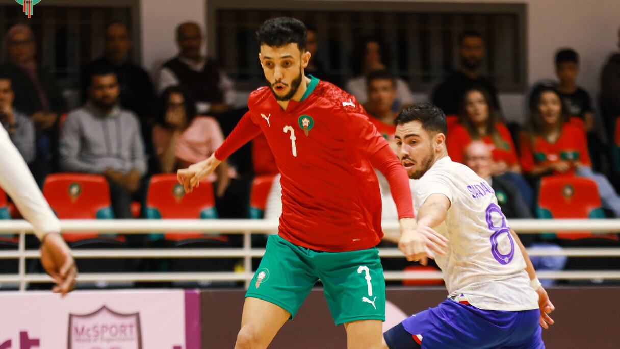 Phase de jeu de la rencontre amical de Futsal entre le Maroc et la France