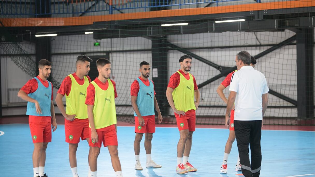 Lions de l'Atlas à l'entrainement à Tachkent, capitale de l'Ouzbékistan