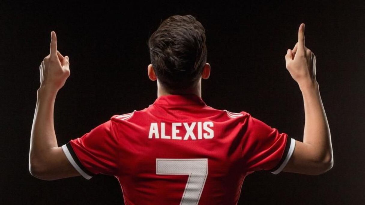 1. Alexis Sanchez (Manchester United): 350/000£/semaine (398.500€)